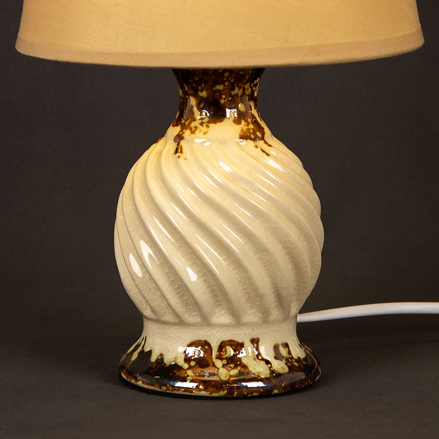 Лампа настольная 16201-0.7-01C Е14 40Вт (керамика+абажур)*1