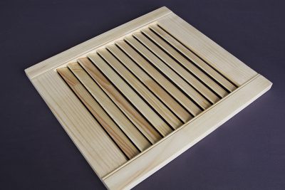 Дверь жалюзийная 1406х594х20 мм, деревянная