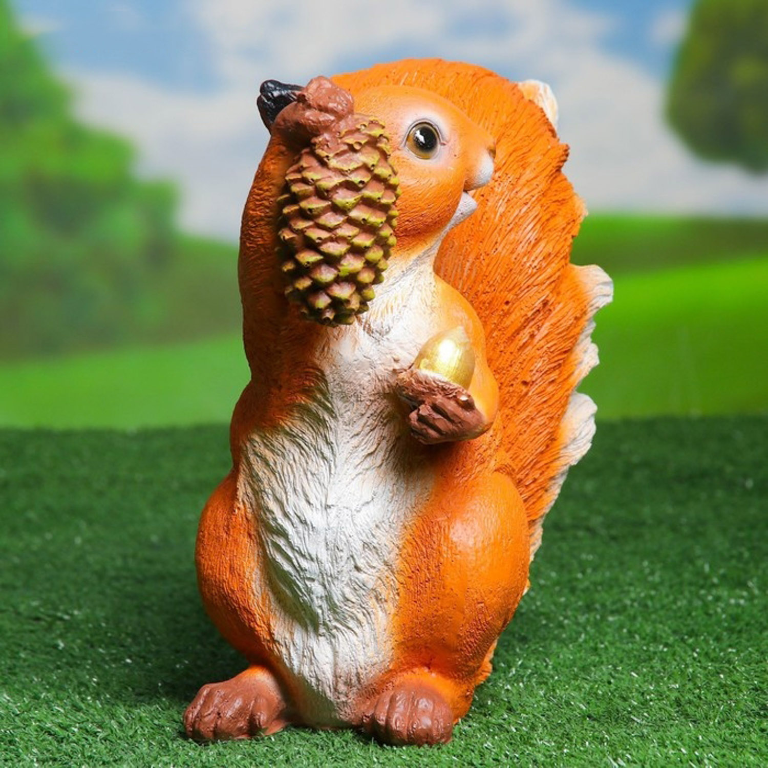 Садовая фигура "Белка с шишкой" 12*27*28 см 1090063