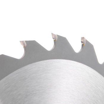 Диск пильный 210*30,0мм 24 зубьев по дереву (9020-210х30х24Т) Sturm  *1/40