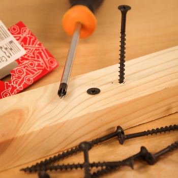 Саморезы по дереву BROZEX КОРОБКА 3,9*65 крупная резьба (70шт) *10