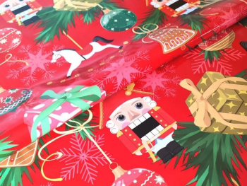 Клеёнка на тканевой основе "Глянец" "Ёлочн.игрушки,подарки" красн. шир.1,37м GW-21766"Great Way" *20