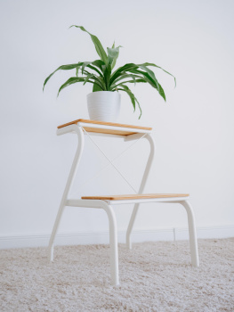 Табурет-Стремянка металл./дерев.сиденье-ступени, выс.565мм ножки Белый ТС 277 Б ("ЗМИ") *1