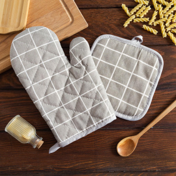Набор прихваток Клетка варежка-прихватка 26х16см, прихватка 17х17см 100% полиэстер Доляна *1
